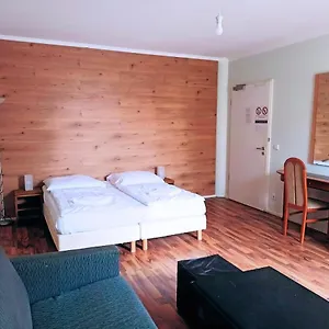 Pensjonat Puschkin, Berlin